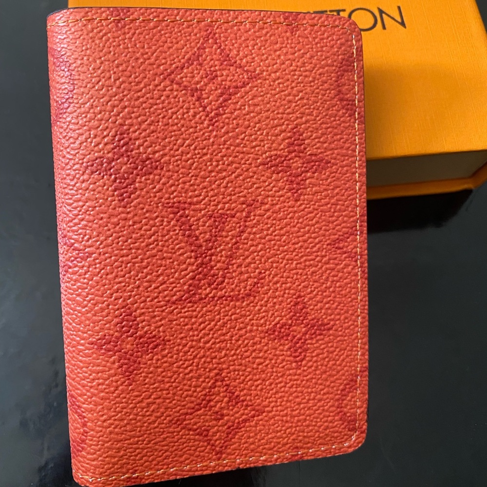 Lv wallet